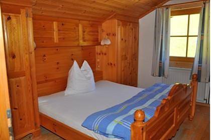 Hütte für 4 Personen, mit Balkon und Garten in Kals am Großglockner