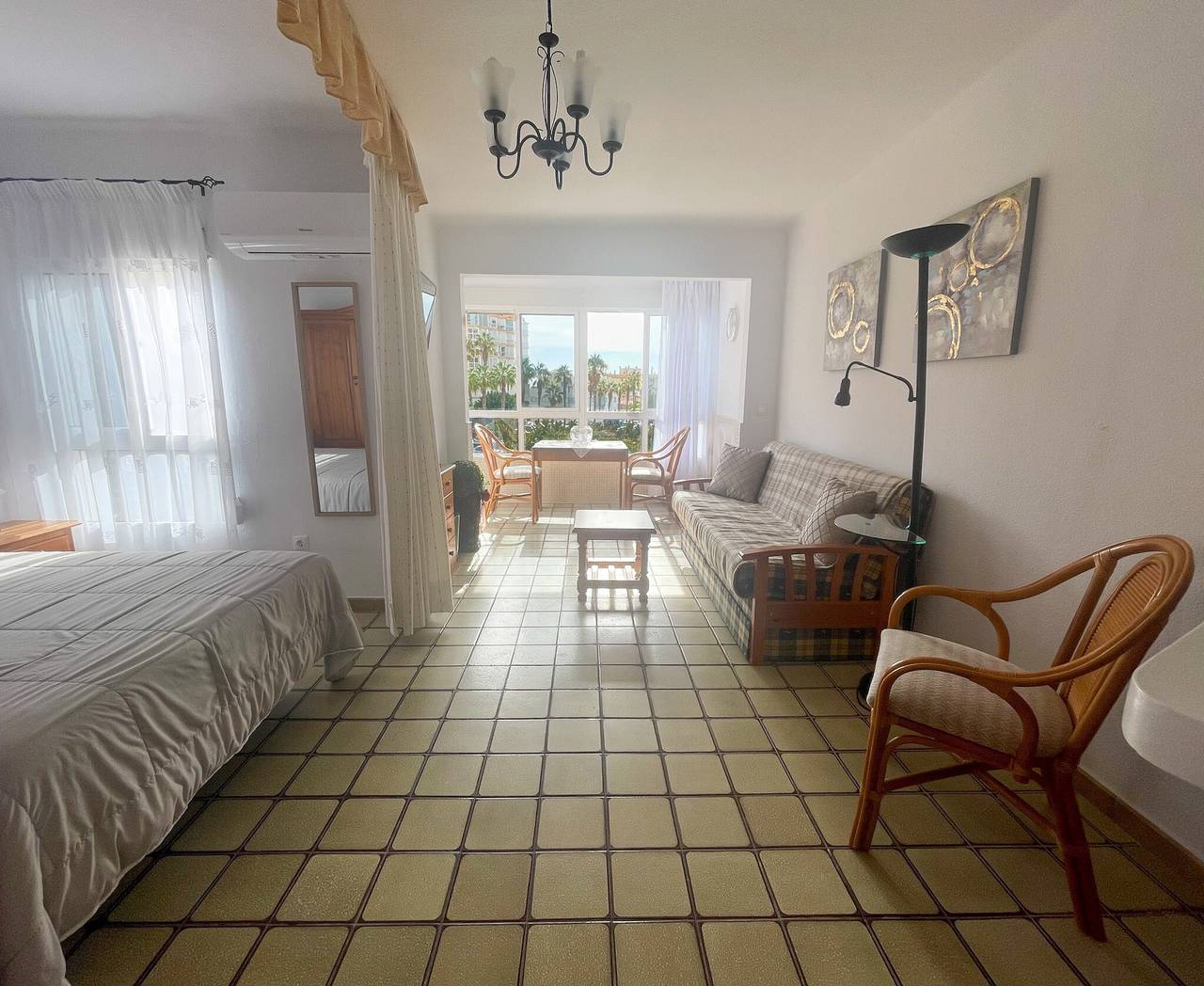 Helt studio, Studio 'Brisa Del Mar' Near the Sea in Torrox Costa in Torrox Costa, Torrox