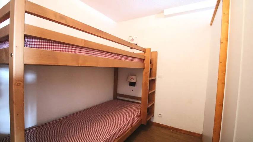 Appartement entier, B102Pae - Appartement 3 Chambres, Balcon in Puy-Saint-Vincent, Parc national des Écrins