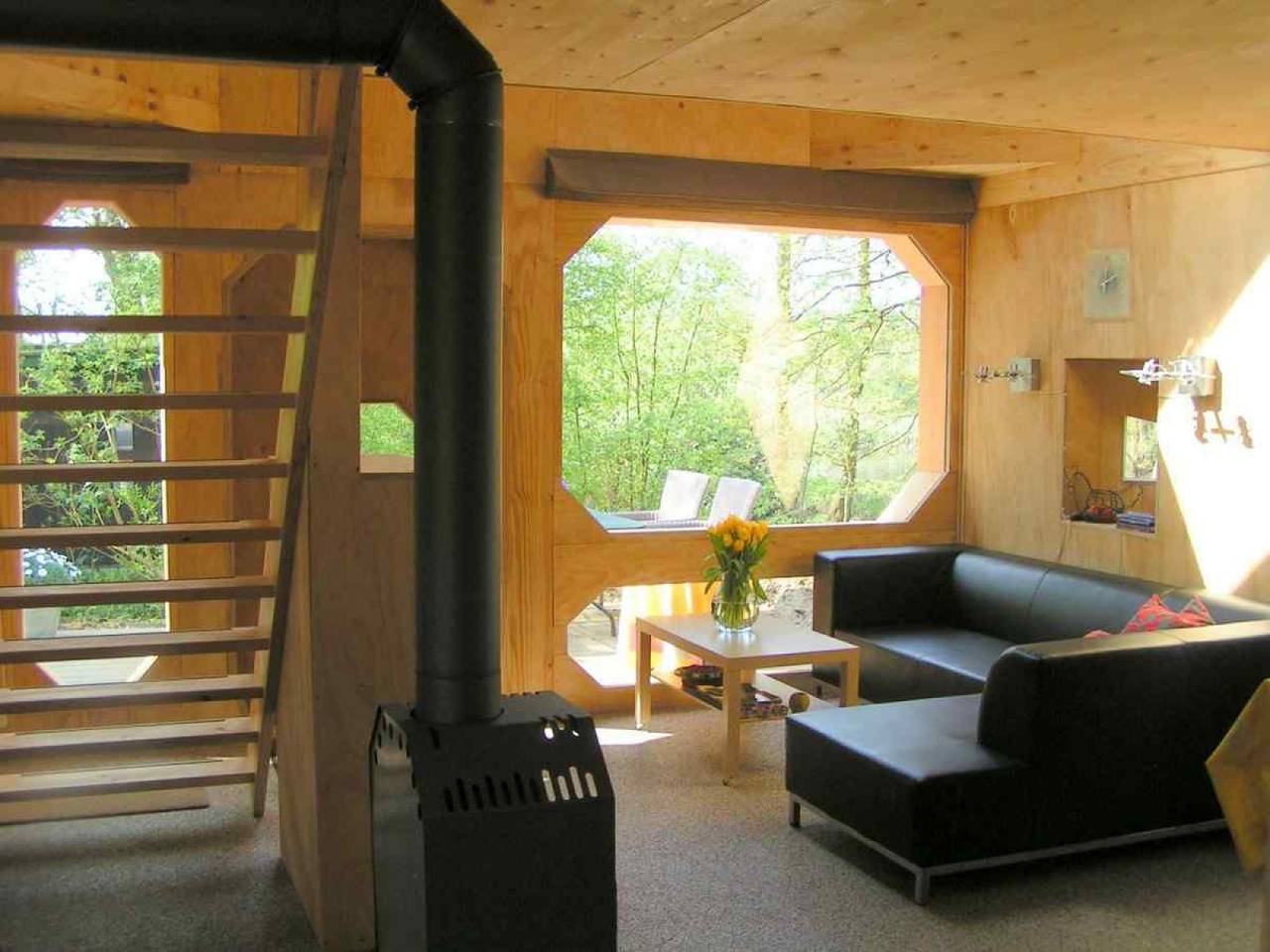 Unique 2 - 4 person holiday home on the river Drentsche Aa in Drenthe