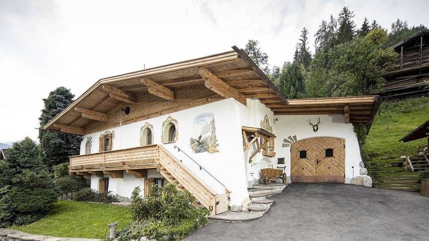 Chalet voor 8 personen, met sauna en balkon in Kaltenbach