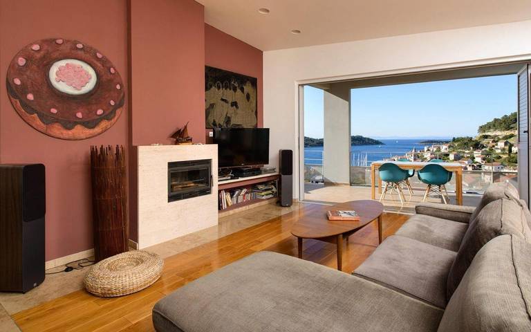 Villa pour 4 personnes, avec Terrasse et Jardin ainsi que Piscine et Vue dans Vis
