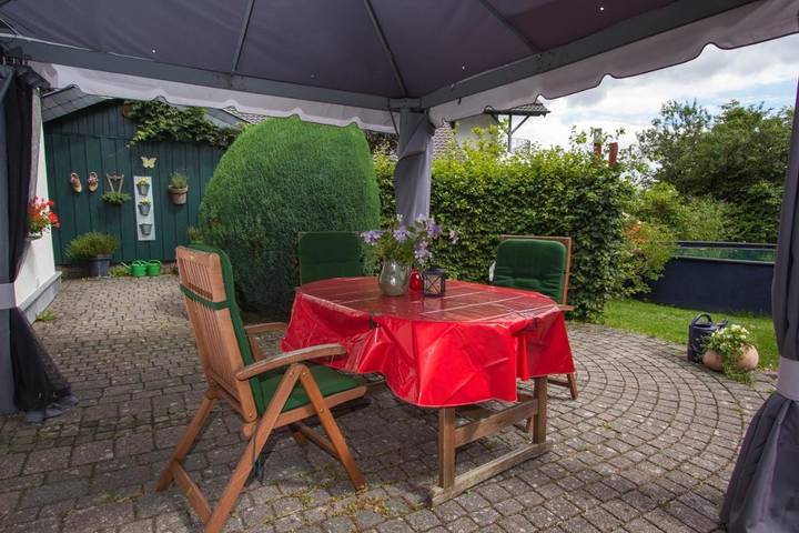 Ferienwohnung für 7 Personen, mit Balkon und Terrasse sowie Garten und Ausblick in Mützenich (Monschau) - 3