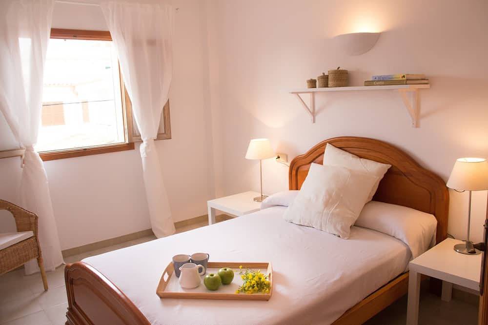 Apartamento entero, Apartamento recientemente reformado en el puerto pesquero mediterráneo de Cala Figuera in Cala Figuera, Santanyí