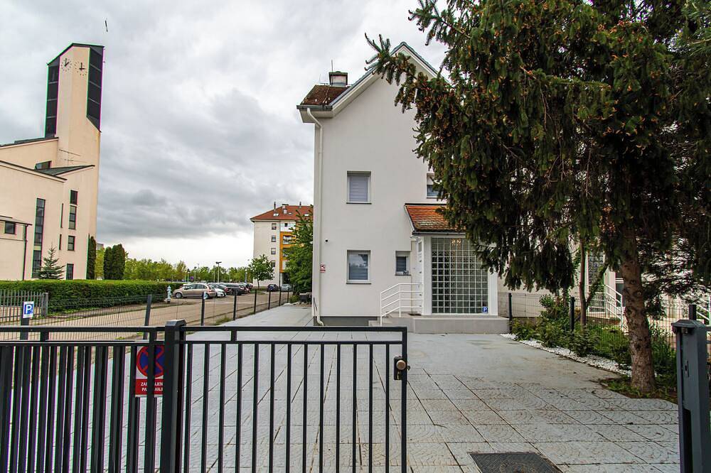 Ganze Wohnung, Modern apartment near the airport in Velika Gorica, Zagreb und Umgebung