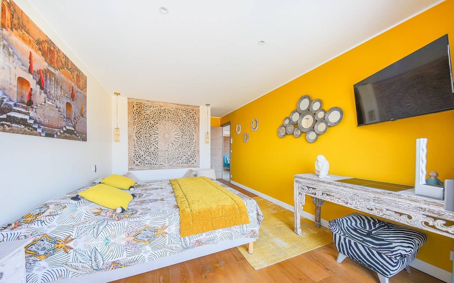 Camera Bali con vista mare, Wi-Fi e aria condizionata in guest house in Losari, Palasca