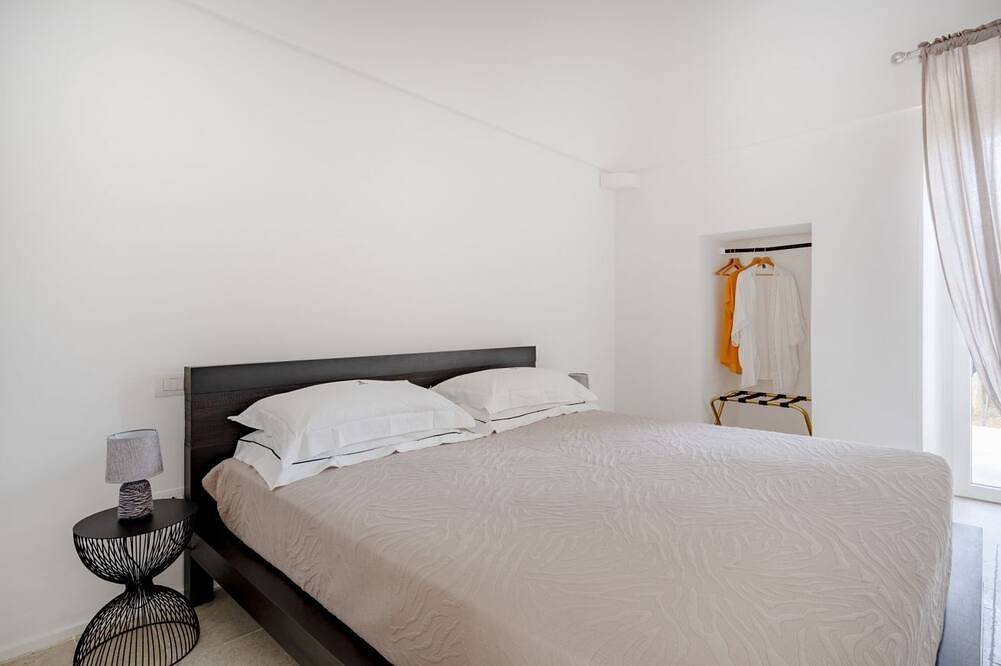 Entire apartment, Guesthost Borgo Lucia with pool - Trullo Catenella in Fasano, Salento
