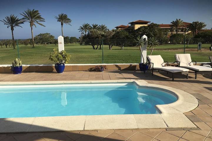 Villa pour 8 personnes, avec jardin à Antigua