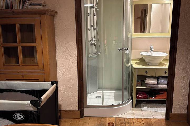 Chalet pour 8 personnes, avec jardin à Praz-sur-Arly - 4