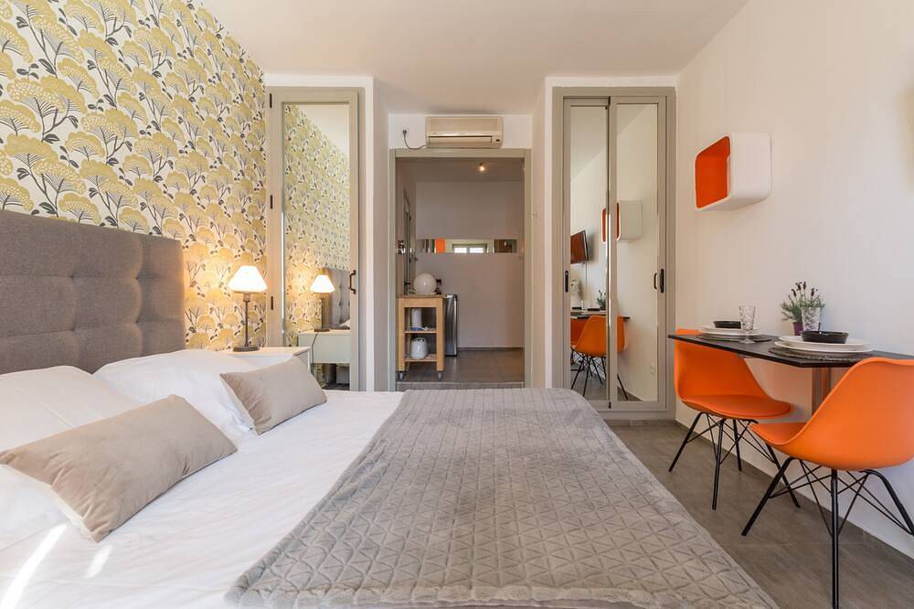 Entire apartment, Santa Ana Boutique I apartment  in Madrid in Centro (Madrid), Madrid