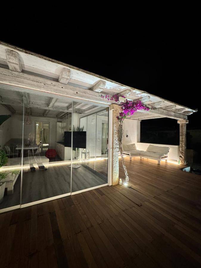 Ferienhaus für 7 Personen, mit Balkon und Terrasse sowie Garten und Ausblick in Porto Pozzo