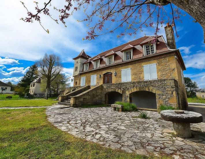 Maison de vacances pour 25 personnes, avec jardin ainsi que balcon et piscine
