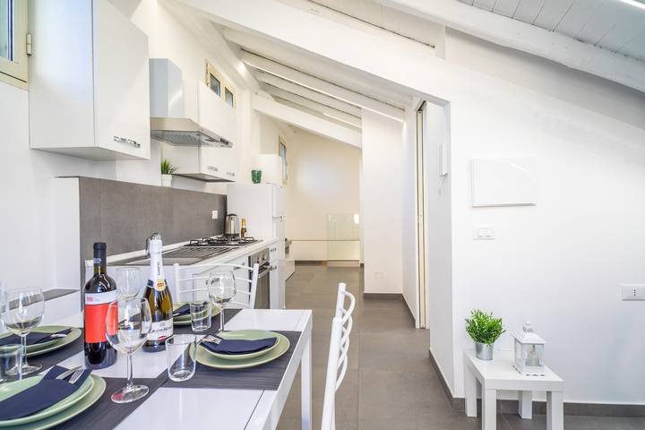 Appartamento intero, Appartamento per vacanze "Etna E Mare Luxury Home" con vista mare, terrazza privata e Wi-Fi in Zafferana Etnea, Etna
