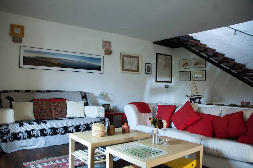 Casa Singular de piedra con vistas al mar in Finisterre, Costa da Morte