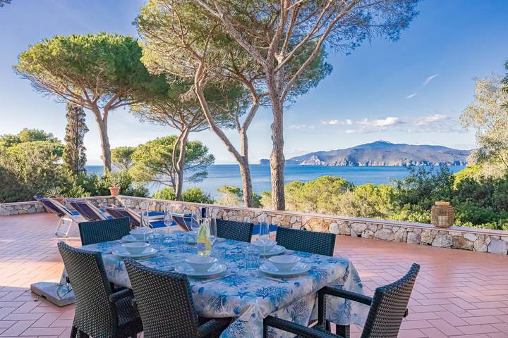 Ferienhaus für 8 Personen, mit Terrasse und Garten in Morcone (Capoliveri) - 4