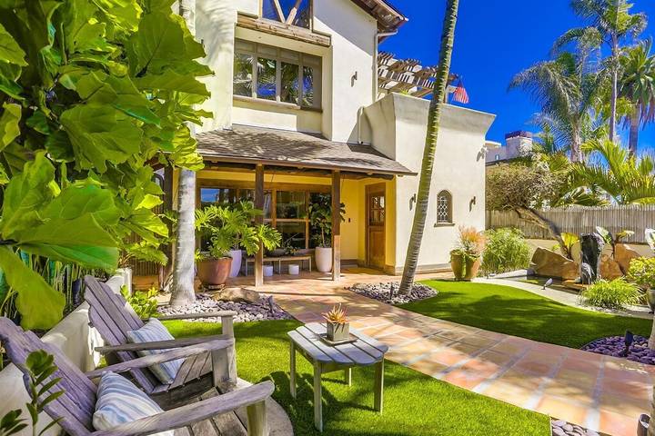 Vacation house for 8 people, with balcony and hot tub, with pets in La Jolla