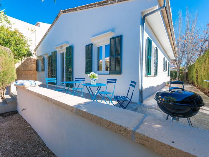 Finca für 6 Personen, mit Terrasse und Garten in S'Illot Cala Morlanda