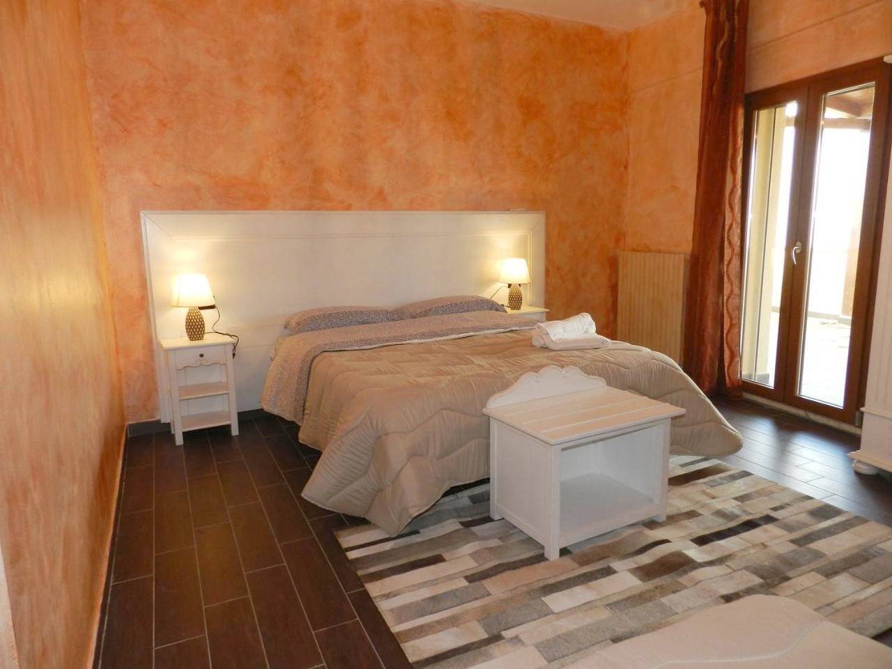 Double Room with Private Bathroom in Enna, Province d'Enna