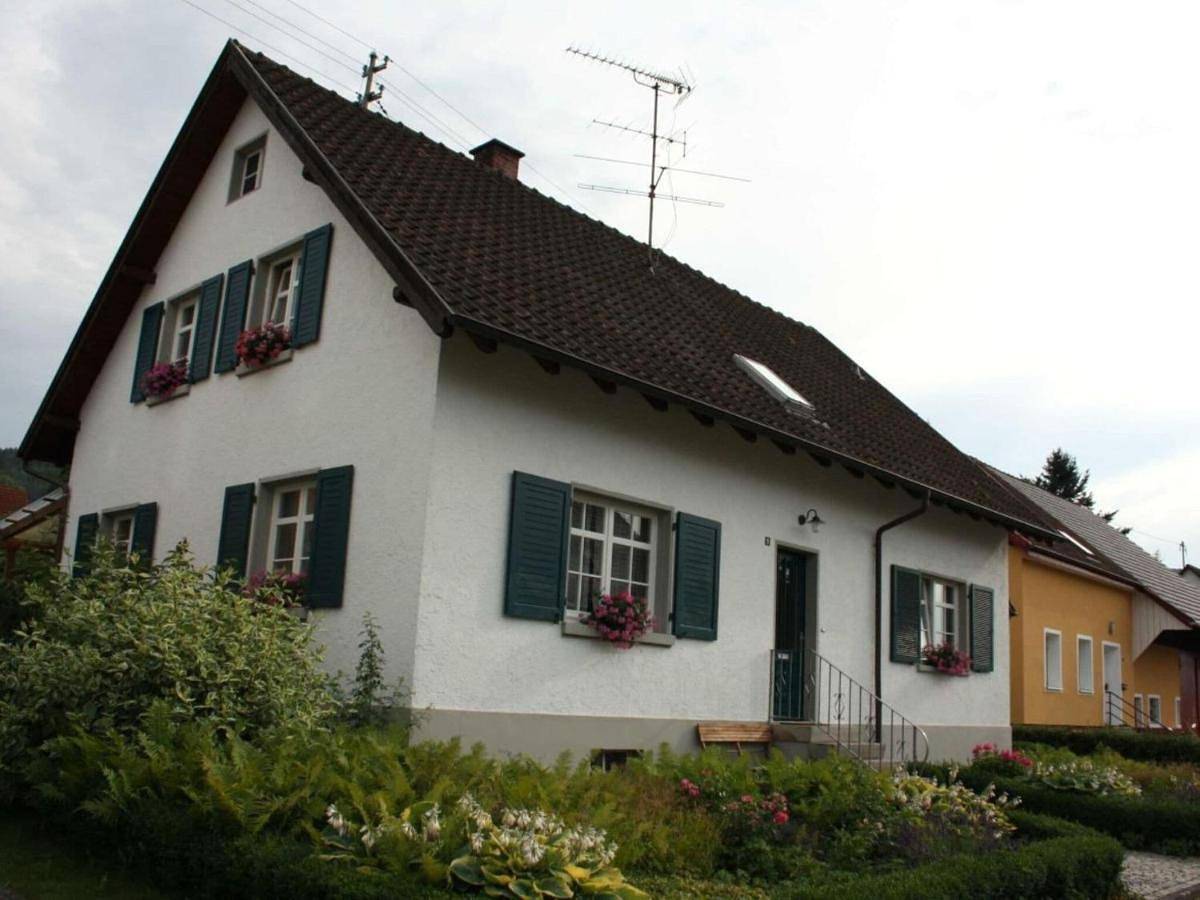 Ganze Wohnung, Holiday apartment Marianne in Moos, Untersee
