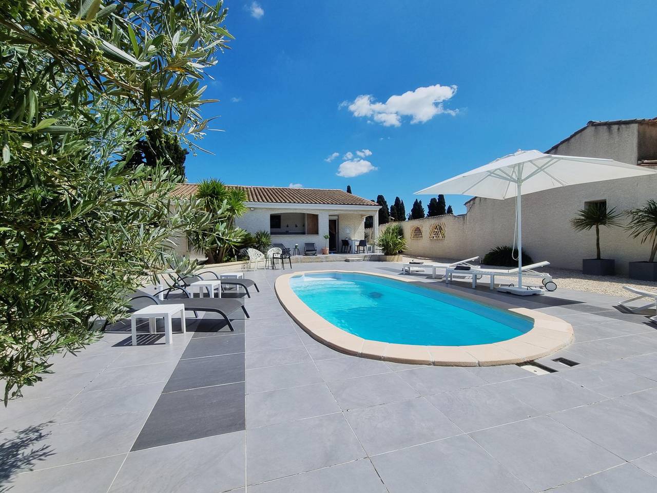 Herrliche Villa mit Pool und Entspannungsbereich in Saint-Nazaire-d'Aude, Narbonne und Umgebung