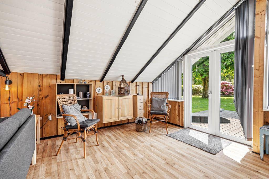 Familienfreundliches Ferienhaus mit Kamin in Bork Havn in Bork Havn, Ringkøbing Fjord