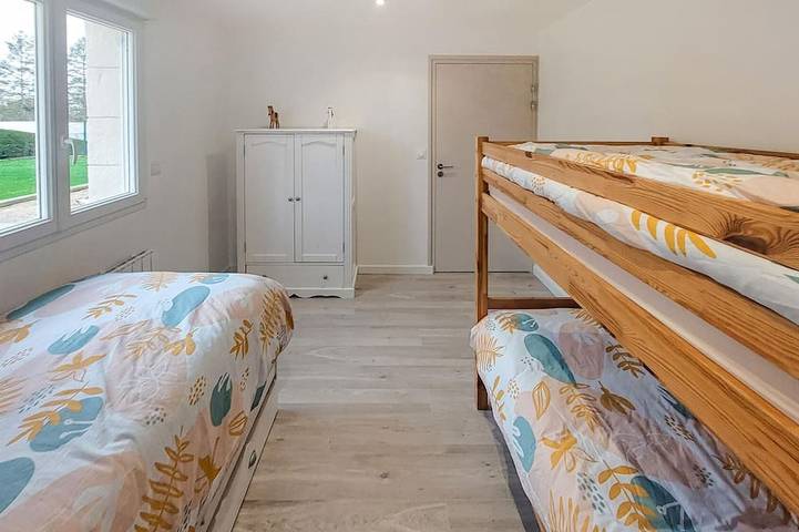 Location de vacances pour 5 personnes, avec jardin à Carly - 4