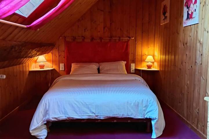 Location de vacances pour 12 personnes, avec piscine dans Commenailles - 2