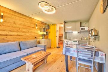 Gîte pour 5 personnes, avec jardin et balcon dans Office De Tourisme De L Alpe Du Grand Cerf