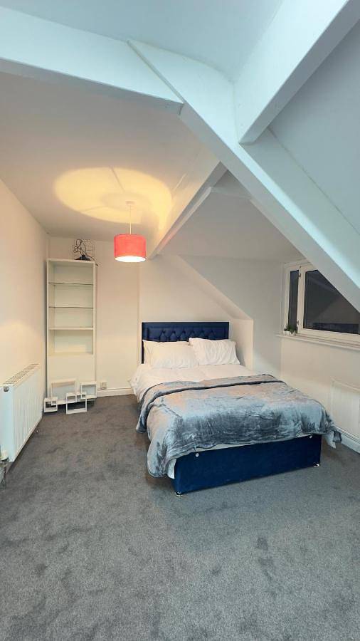 B&b for 3 people in Leeds