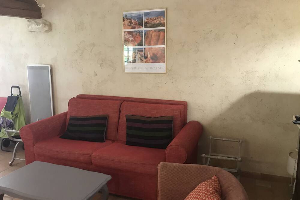 Alojamiento en Drôme Provençale en una casa de campo del siglo Xviii con piscina in Tulette, Región de Nyons