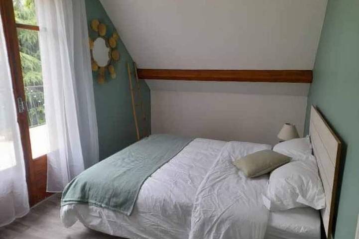 Location de vacances pour 8 personnes, avec sauna ainsi que piscine et jardin à Sarrancolin - 4