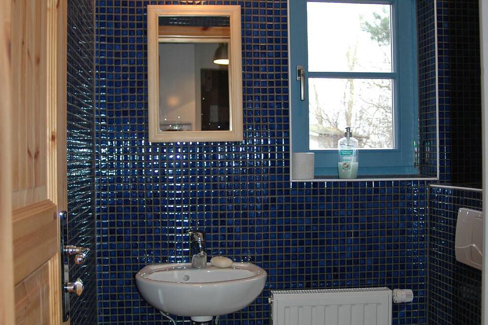 Idyllisches Ferienhaus (72 qm) bis 4 Pers. mit Garten, Strandnähe in Kamminker Strand, Kamminke
