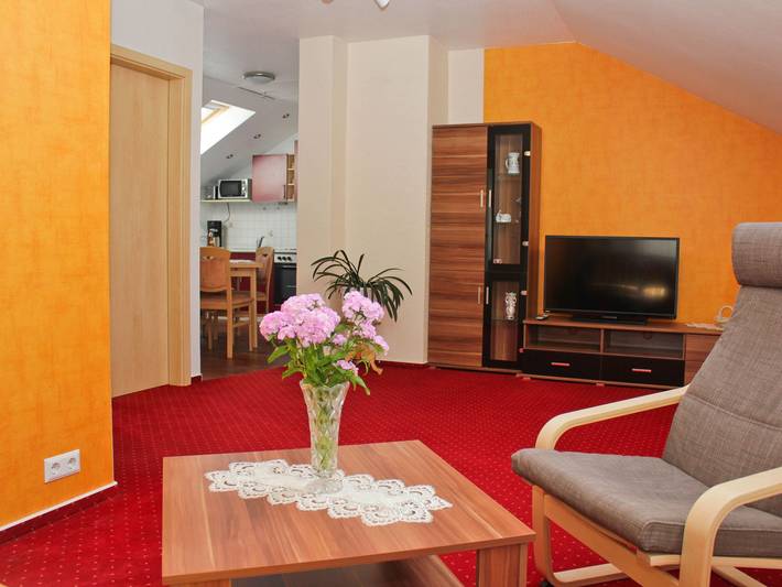 Ferienwohnung für 3 Personen, mit Terrasse und Garten - 1