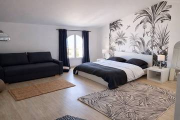 Villa pour 10 Personnes dans Sari-Solenzara, Arrondissement de Sartène, Photo 1