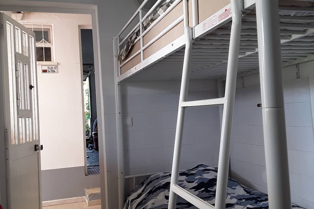 Villa an der Algarve mit absoluter Privatsphäre in Moncarapacho, Parque Natural da Ria Formosa