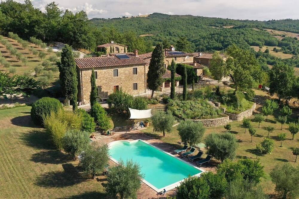 Historisches Bauernhaus aus dem 18. Jahrhundert - mit privatem Pool (für 9-13 Personen) in Pieve Santo Stefano, Valtiberina