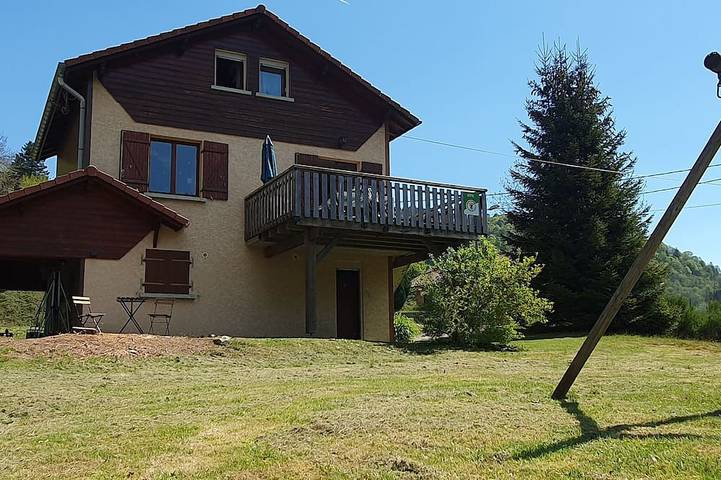 Gîte pour 6 personnes, avec jardin
