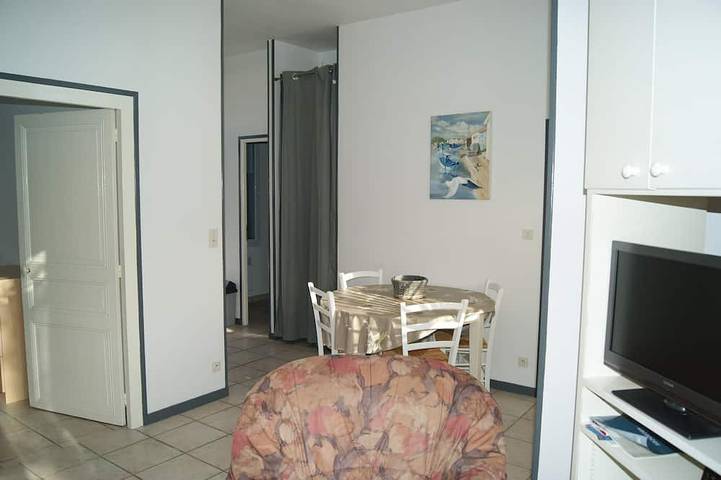 Location de vacances pour 6 personnes, avec jardin à Port-des-Barques - 4