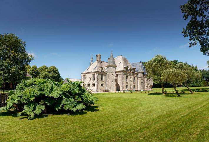 Location de vacances pour 15 personnes, avec vue ainsi que jardin et piscine à Yvetot-Bocage - 4
