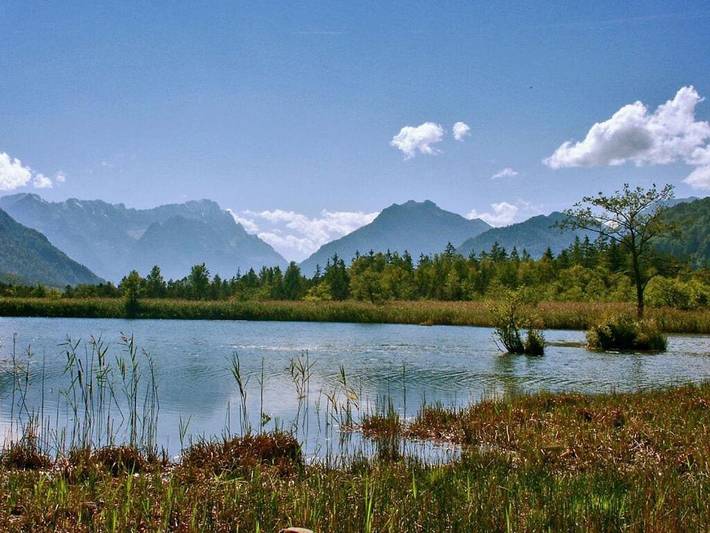 Ferienwohnung für 3 Personen, mit Balkon und Whirlpool sowie Sauna in Staffelsee - 2