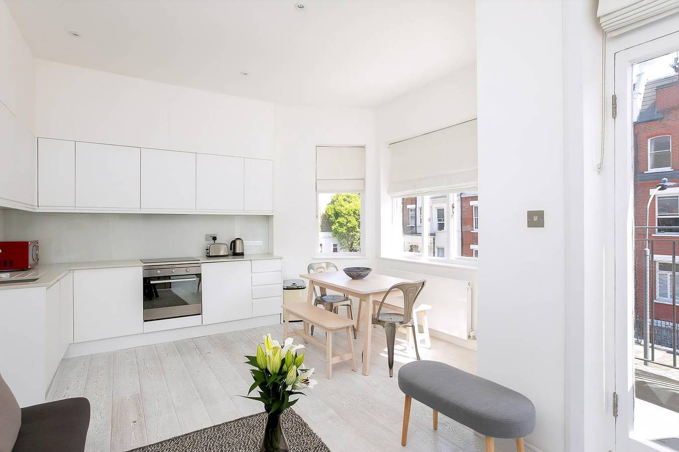 Ganze Wohnung, Ferienwohnung für 4 Personen mit Balkon in Hammersmith und Fulham, London