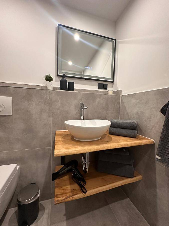 Ferienwohnung für 2 Personen, mit Balkon in Langenhagen - 4