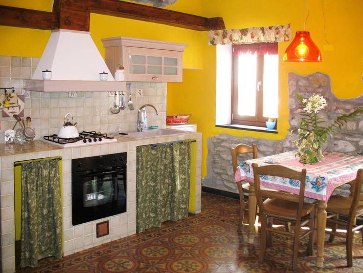 Ferienwohnung für 3 Personen, mit Garten und Balkon in Dolcedo - 4