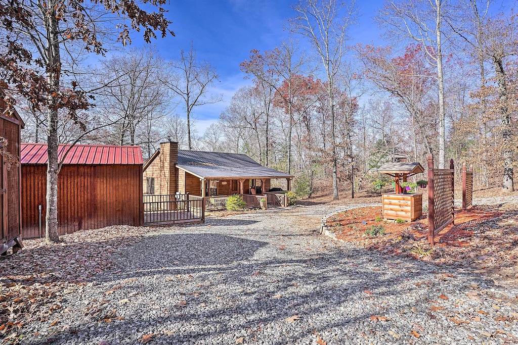 'Serenity Cabin' w/ Furnished Deck in Chattahoochee National Forest