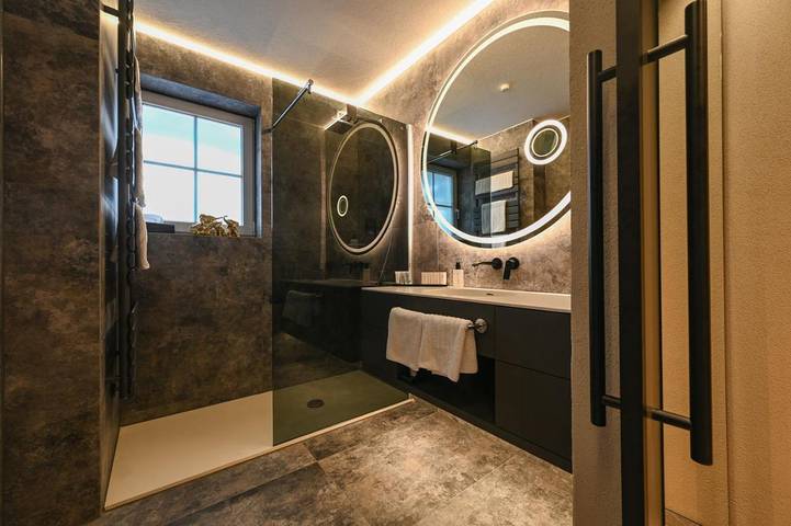 Hôtel pour 5 personnes, avec piscine ainsi que sauna et jardin dans Dinkelsbuhl - 3