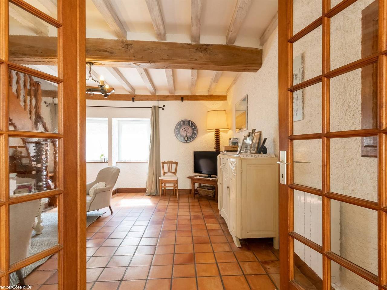 Cottage in Meursault with garden and terrace, near vineyards in Meursault, Beaune region