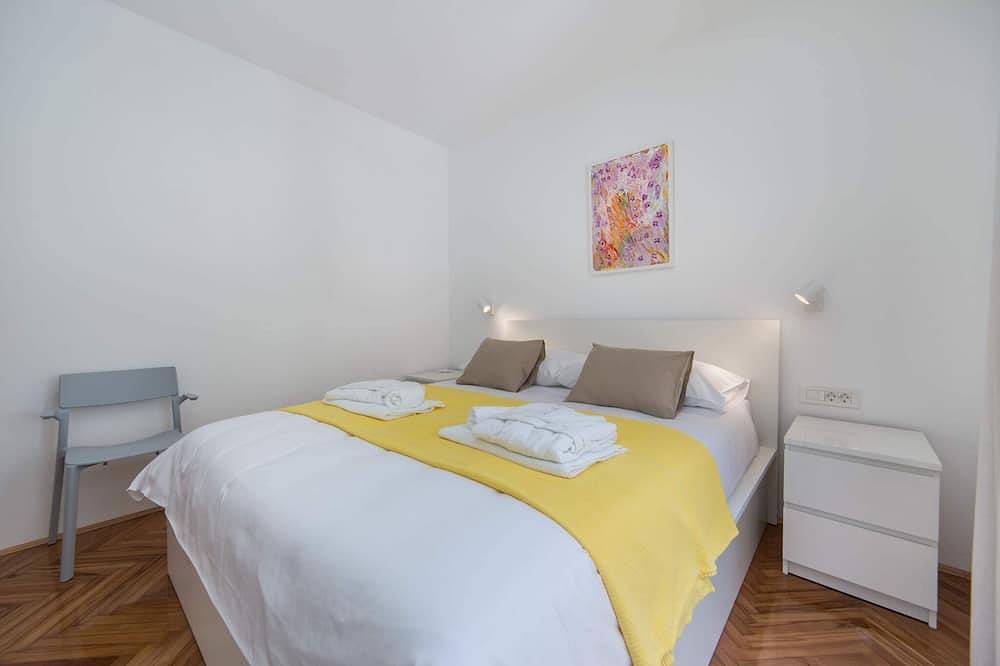 Ganze Wohnung, Apartments Ema-Two Bedroom Apartment with Sea View ( Perla ) in Rogotin, Dubrovnik-Neretva