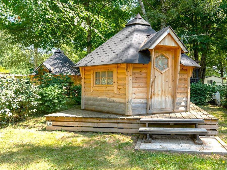 Camping Les Cantarelles - Chalet 4 personen - Chalet Kota - 1 Zimmer (ohne Sanitäranlagen) in Alrance, Zentralmassiv