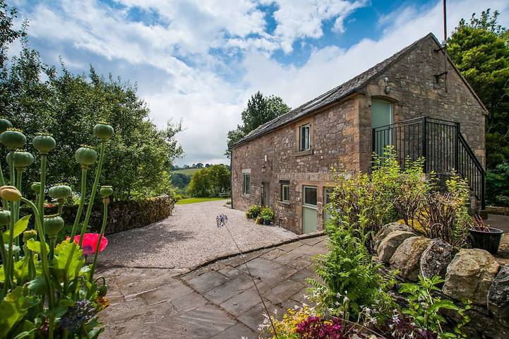 Holiday rental for 4 people, with terrace and garden in Staffordshire Moorlands