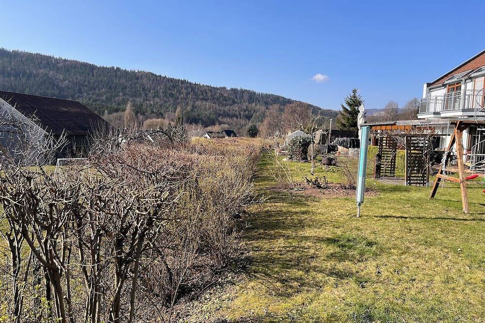 Ganze Wohnung, Fewo für Max 3 Personen am Rande von Sonneberg in wunderschöner Südhanglage in Sonneberg, Frankenwald